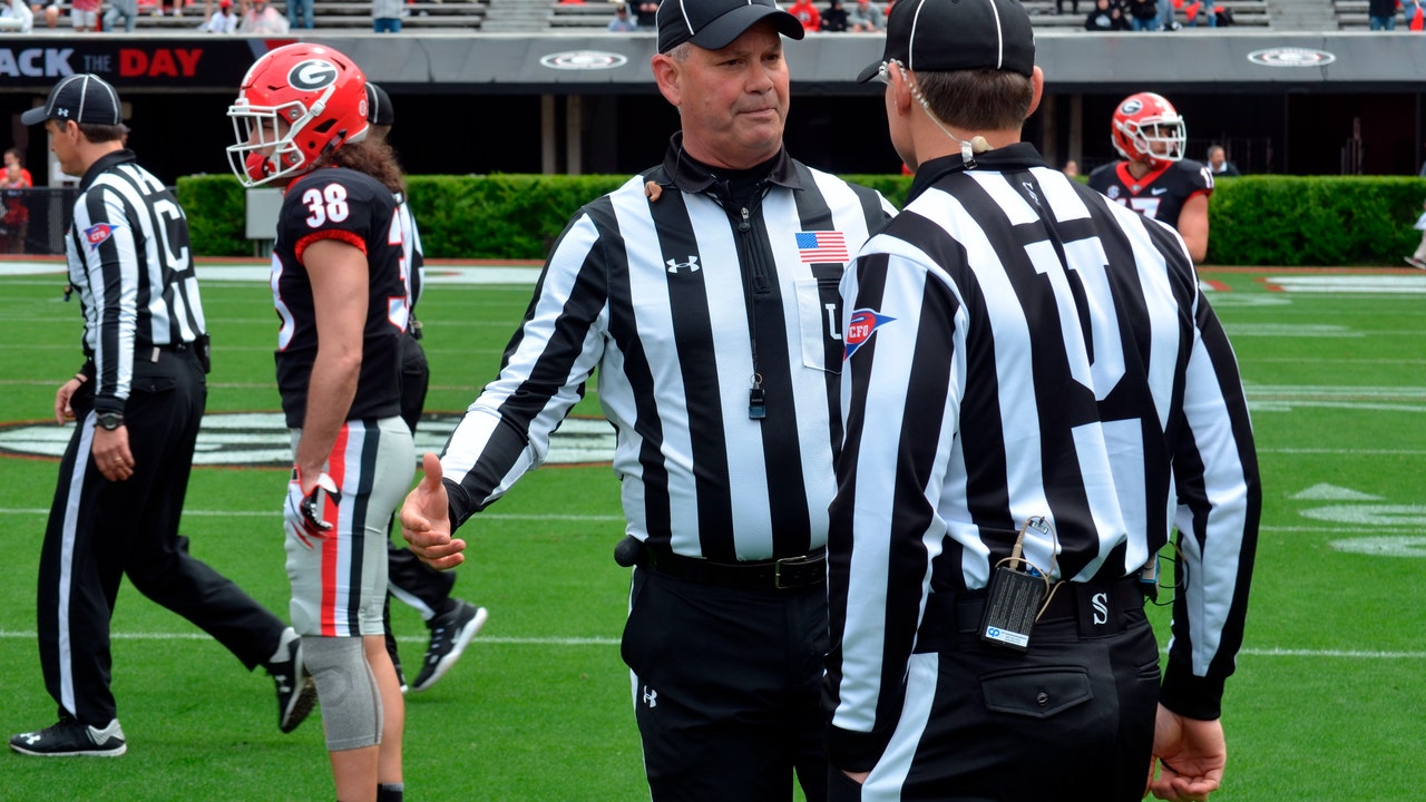 'This isn't for everyone': A labor of love for football refs
